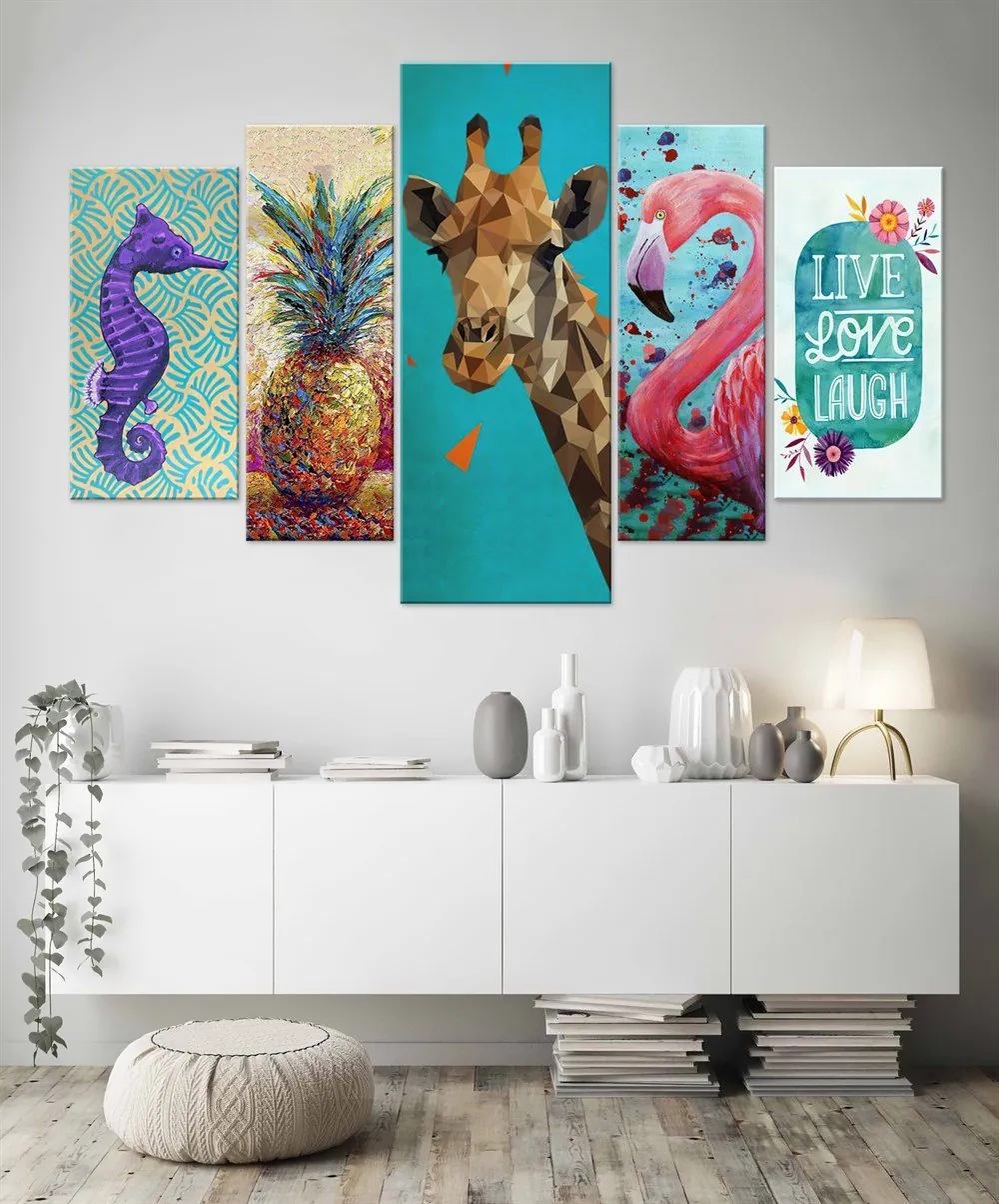 Deniz At?? Ananas Z??rafa Flamingo Resimli ve Live Love Yazılı Kanvas Tablo