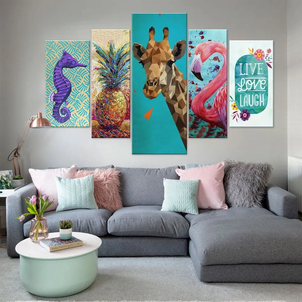 Deniz At?? Ananas Z??rafa Flamingo Resimli ve Live Love Yazılı Kanvas Tablo