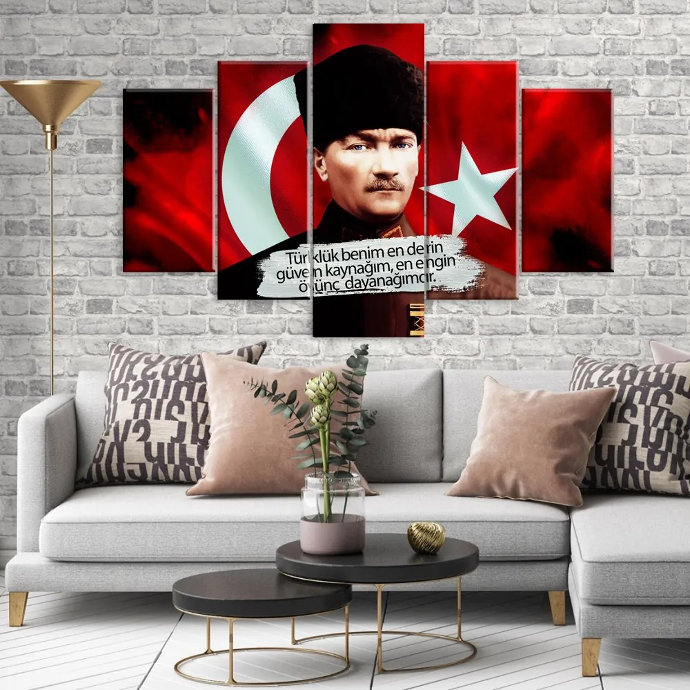 Kalpakl?? Atatürk Resmi ve Türk BayraÜç Kanvas Tablosu