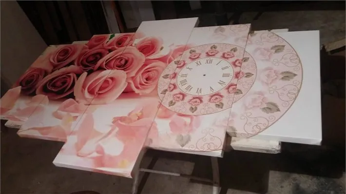 Pembe Güller Vintage Saatli 5 Parça Kanvas Tablo